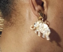 Load image into Gallery viewer, Rhinestone  Lucky Elephant Clip On Earrings gold
