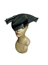 Load image into Gallery viewer, Vintage Elegant Black Sculptural Women's Fascinator Hat
