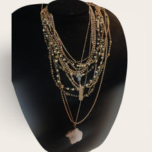 Load image into Gallery viewer, Vintage Boho Chunky Gold Layered Necklace Set with Wood, Quartz, Mixed Beads
