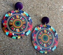 Load image into Gallery viewer, Abstract boho design Clip on earrings

