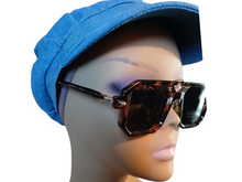 Load image into Gallery viewer, Modern Chic Shades
