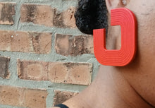 Load image into Gallery viewer, Minimalist Geometric wood clip on earrings
