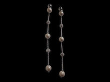Load image into Gallery viewer, Handmade Faux pearl rhinestone and chain clip on earrings

