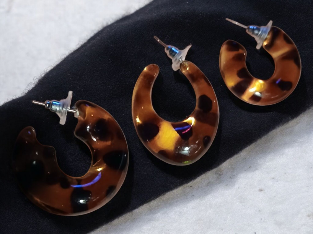 Small Tortoise Acrylic hoop set of 3