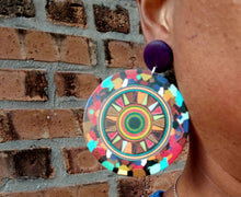Load image into Gallery viewer, Abstract boho design Clip on earrings
