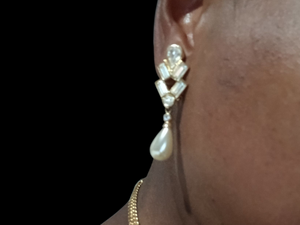 Vintage S.L.A SWAROVSKI genuine crystal and gold plated pearl clip on earrings Clip On Earrings