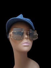 Load image into Gallery viewer, Modern Chic Shades
