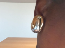 Load image into Gallery viewer, vintage chunky Gold and silver acrylic clip on studs
